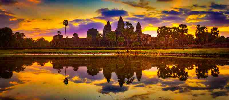 Indochina Reisen – beeindruckende Tempel von Angkor Wat in Kambodscha und atemberaubende Landschaften in Vietnam und Laos