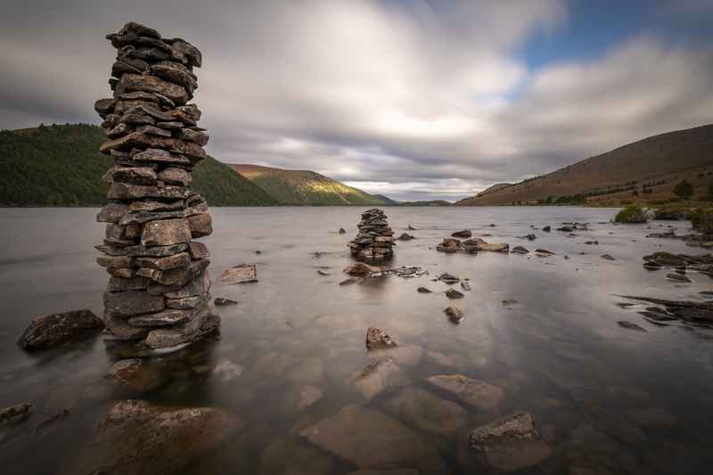 Khuisiin Naiman Nuur – Acht Seen in einer vulkanischen Mulde