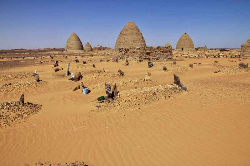 Old Dongola Ruinen Sudan