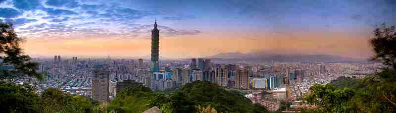 Taiwan Reisen – Taipei Skyline mit Taipei 101 und kulturelle Highlights in Taiwan